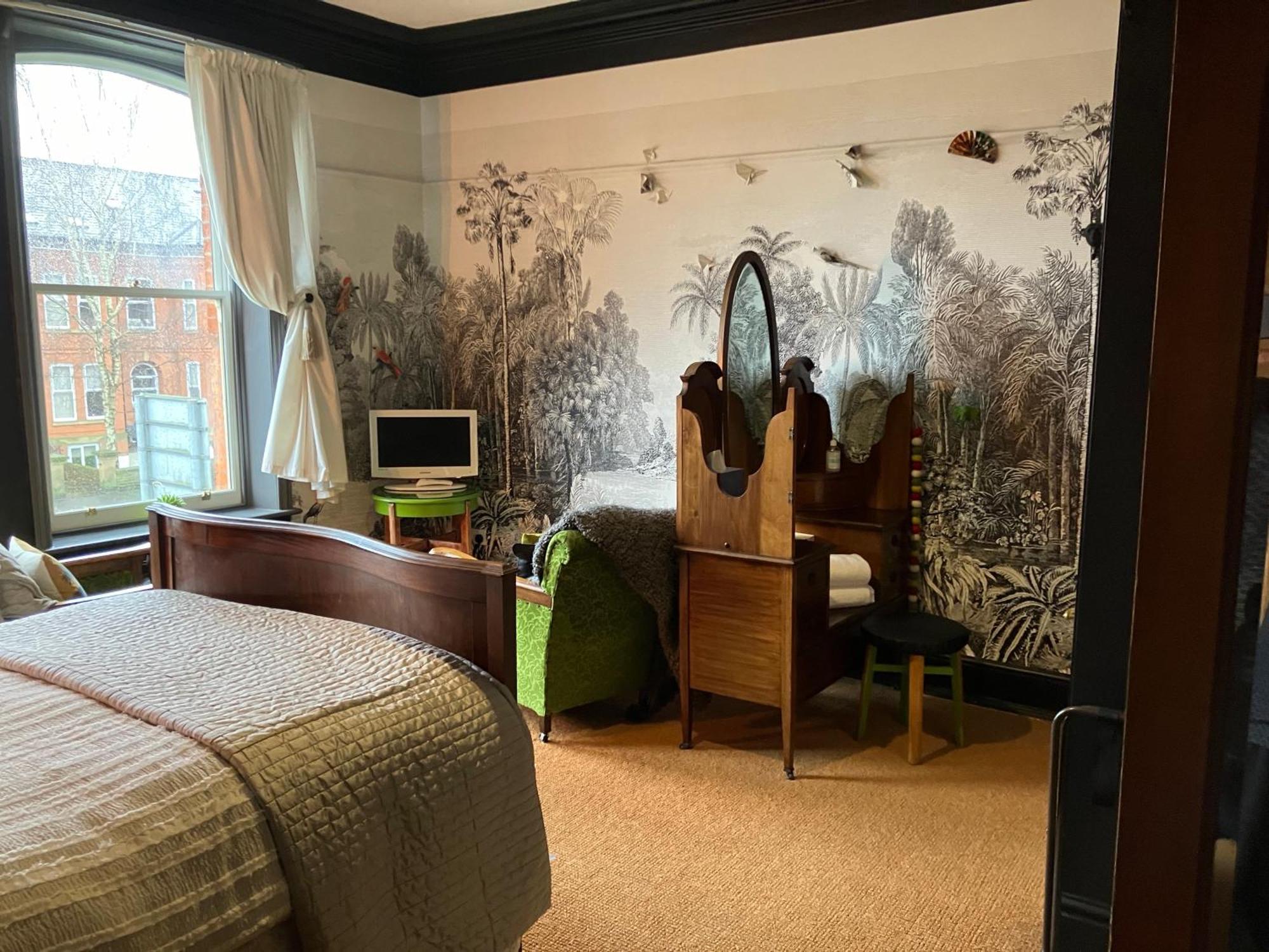 Cornerstones Guest House Сейл Экстерьер фото