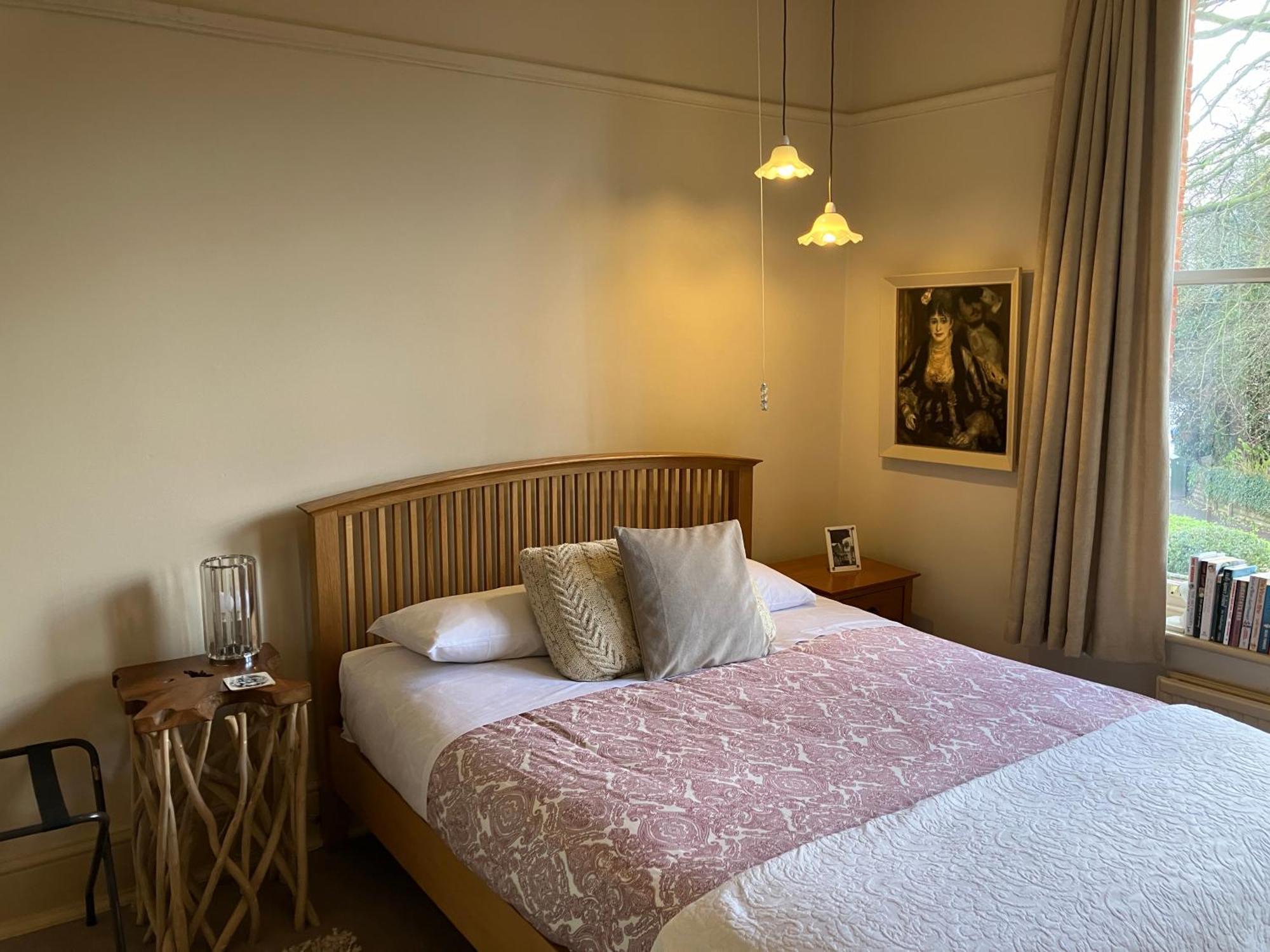 Cornerstones Guest House Сейл Экстерьер фото