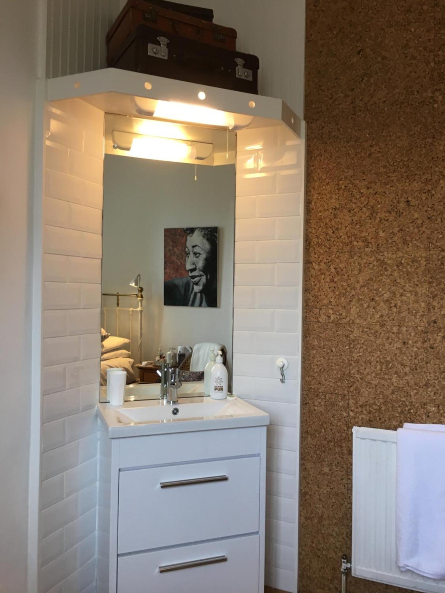 Cornerstones Guest House Сейл Экстерьер фото